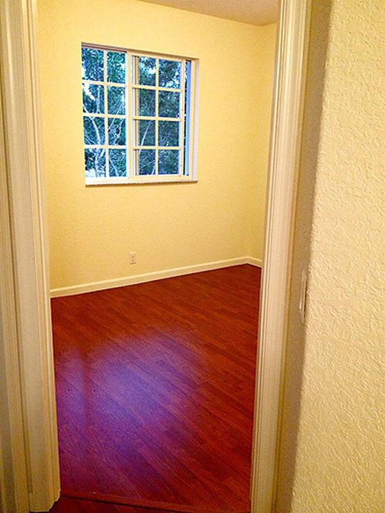 14_bedroom-3