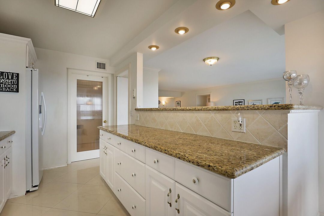 20_4280_Galt_Ocean_Drive_15_E20_mls