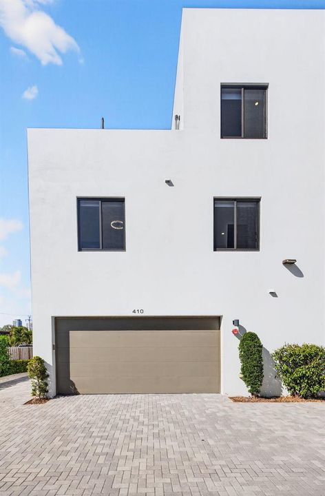 79-web-or-mls-699A8949