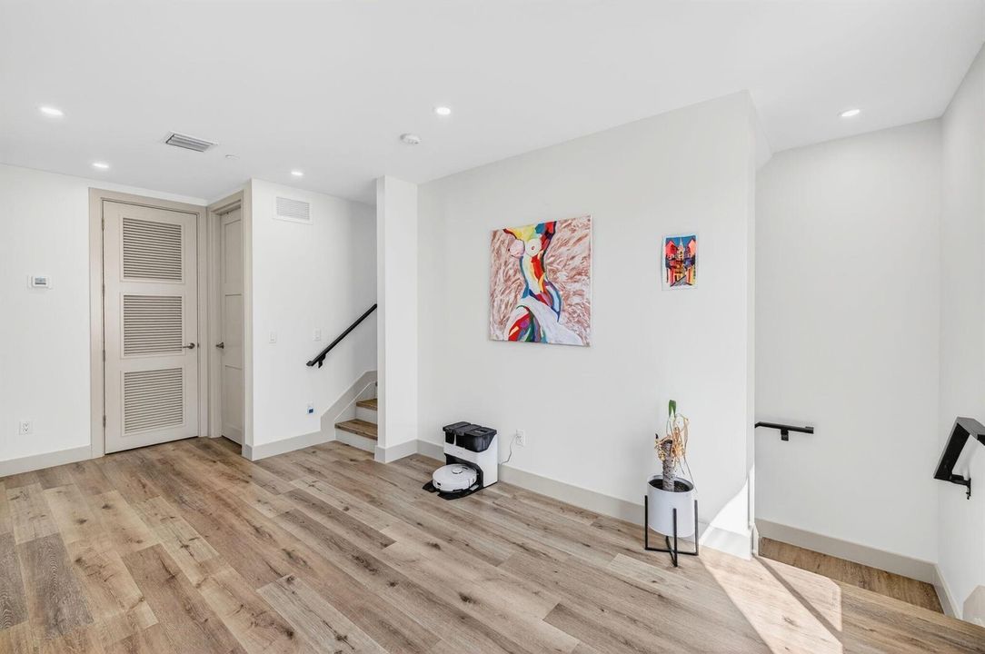 33-web-or-mls-699A8523
