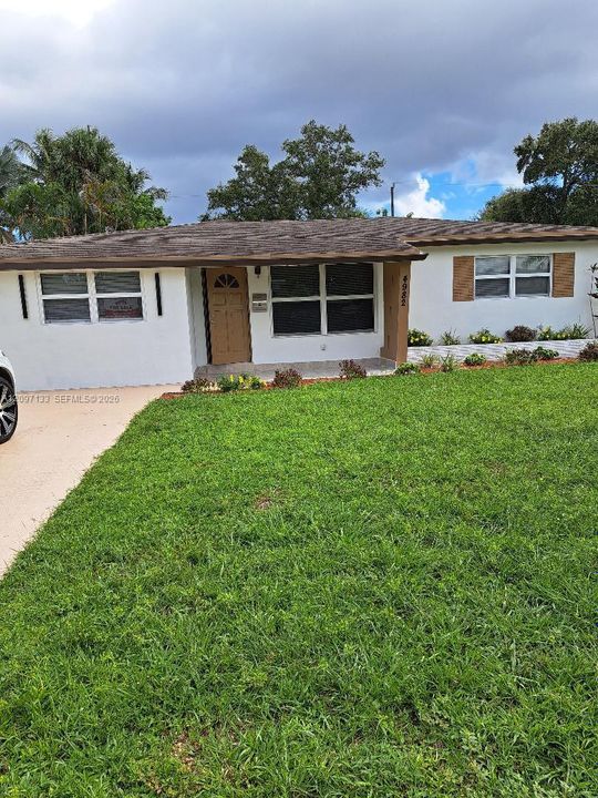 En Venta: $639,900 (4 camas, 2 baños, 2404 Pies cuadrados)