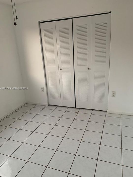 For Rent: $2,250 (2 beds, 2 baths, 857 Square Feet)