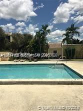 For Rent: $2,250 (2 beds, 2 baths, 857 Square Feet)