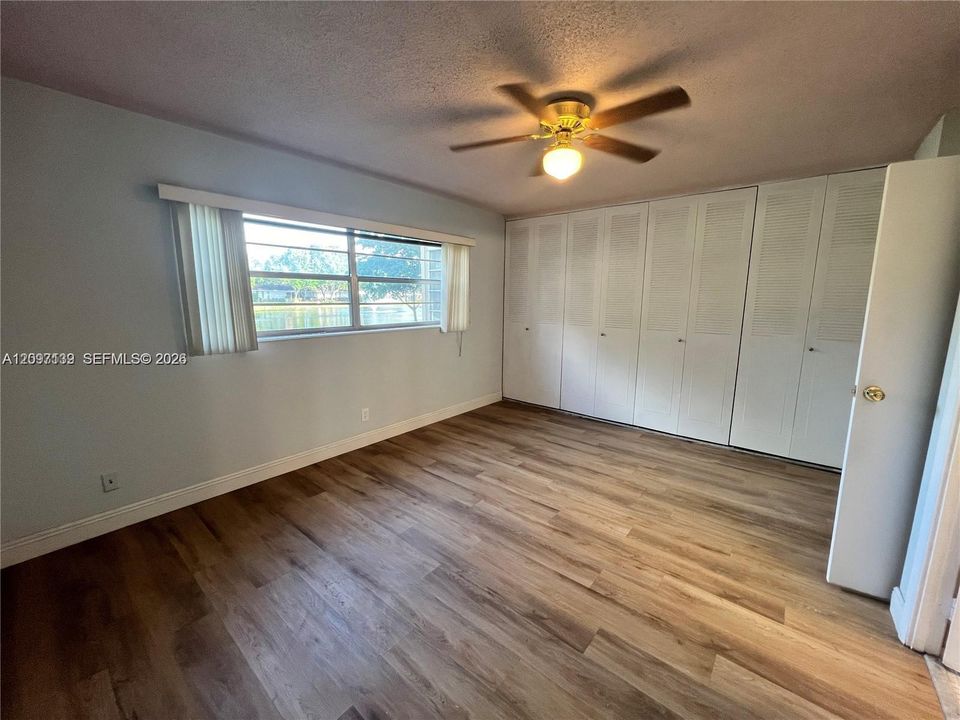 En Venta: $100,000 (2 camas, 2 baños, 944 Pies cuadrados)