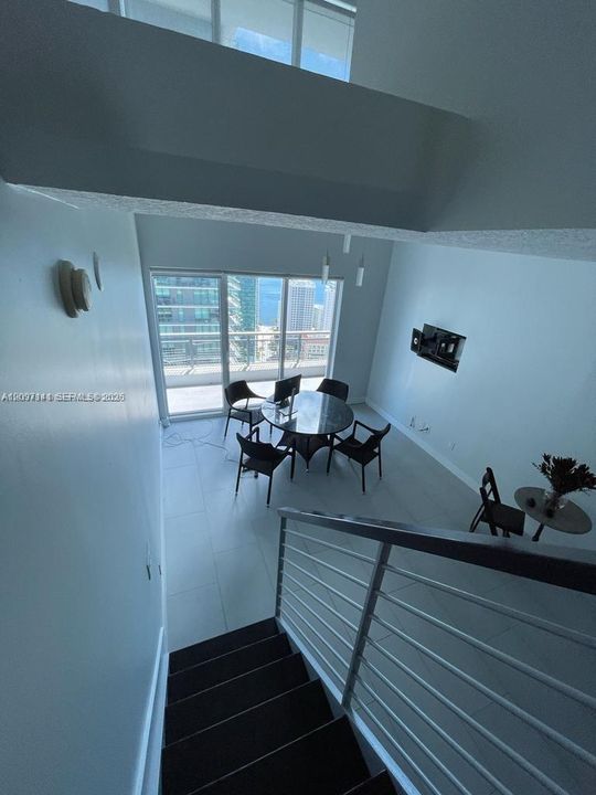 For Sale: $625,000 (2 beds, 2 baths, 1148 Square Feet)