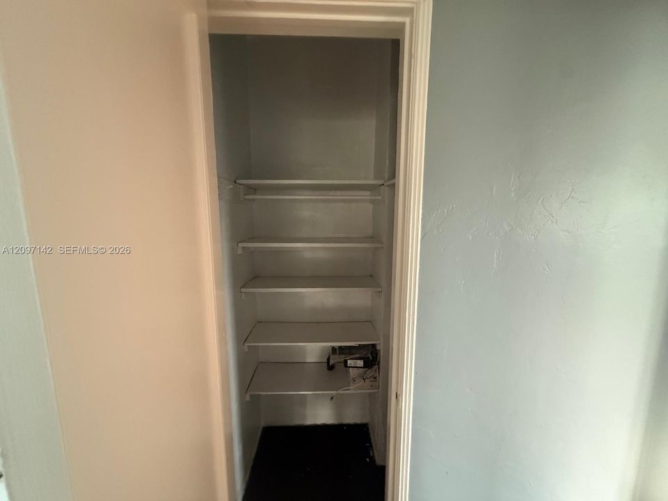 En Renta: $1,900 (1 camas, 1 baños, 2792 Pies cuadrados)