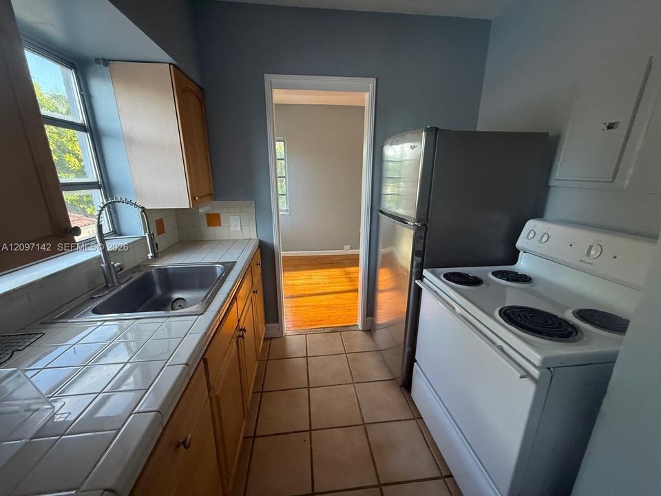 En Renta: $1,900 (1 camas, 1 baños, 2792 Pies cuadrados)