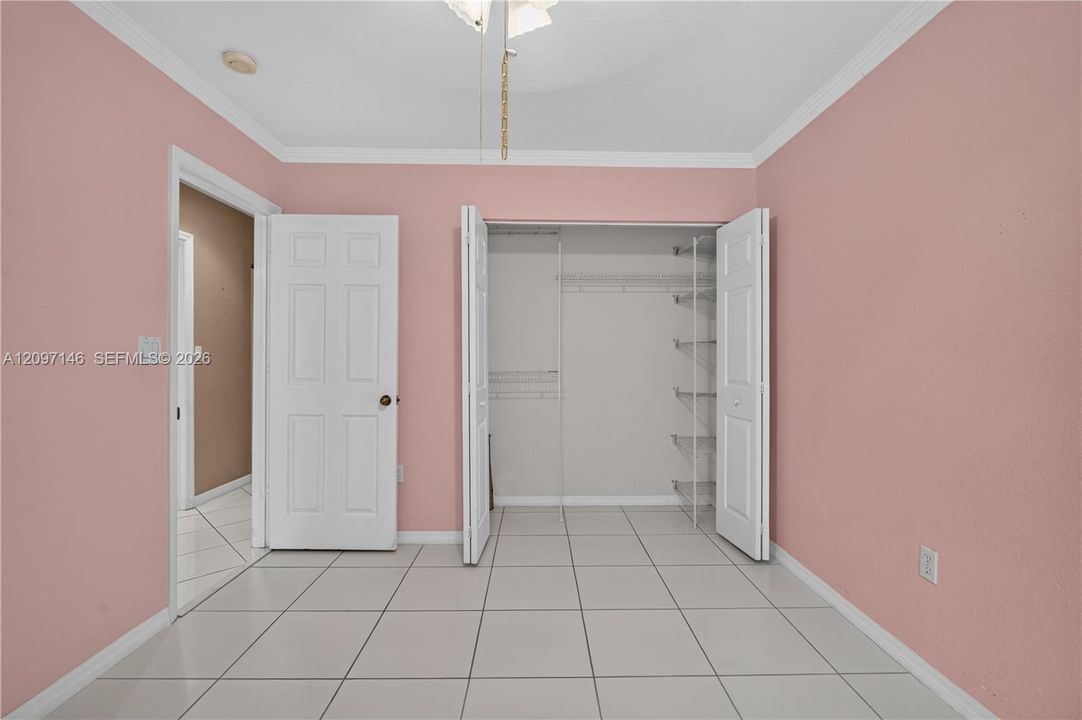 For Sale: $649,900 (4 beds, 2 baths, 1834 Square Feet)