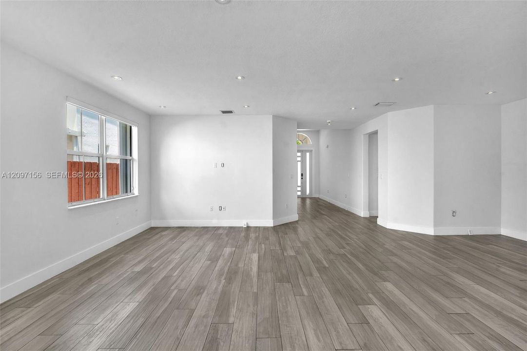 For Rent: $6,000 (4 beds, 3 baths, 2471 Square Feet)