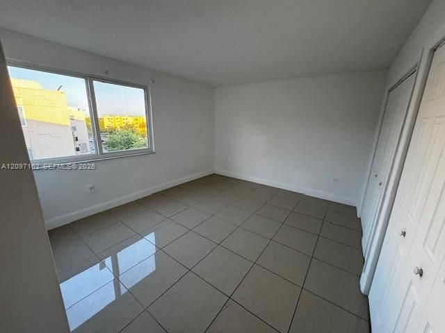 For Sale: $244,900 (2 beds, 2 baths, 980 Square Feet)