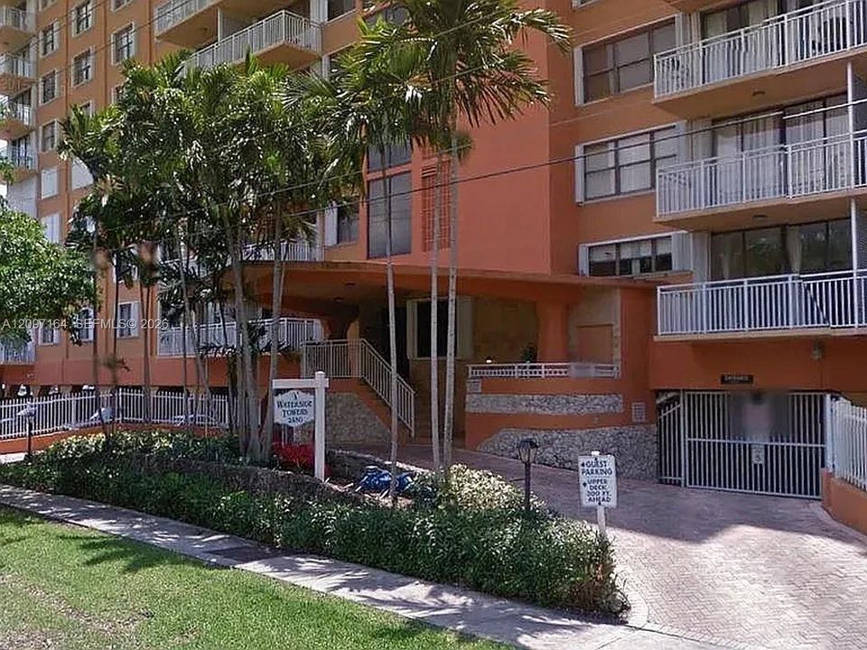 En Renta: $1,950 (1 camas, 1 baños, 720 Pies cuadrados)