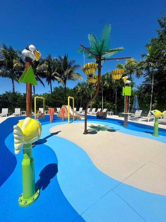 SPLASH PAD VERTICLE (1)