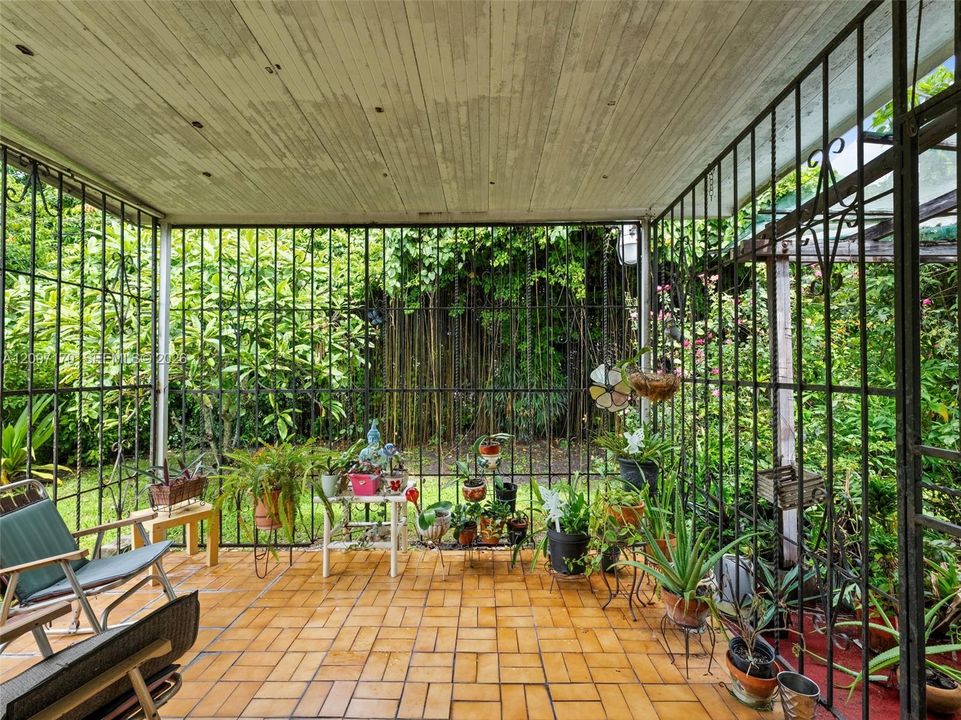 En Venta: $650,000 (3 camas, 2 baños, 1224 Pies cuadrados)