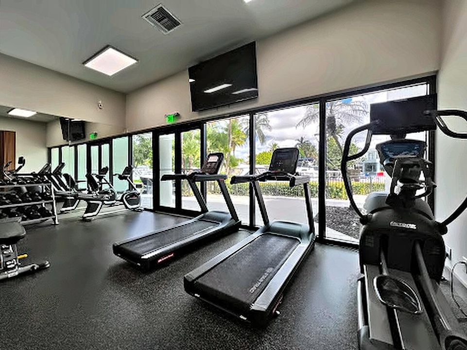 04-fitness-center-2