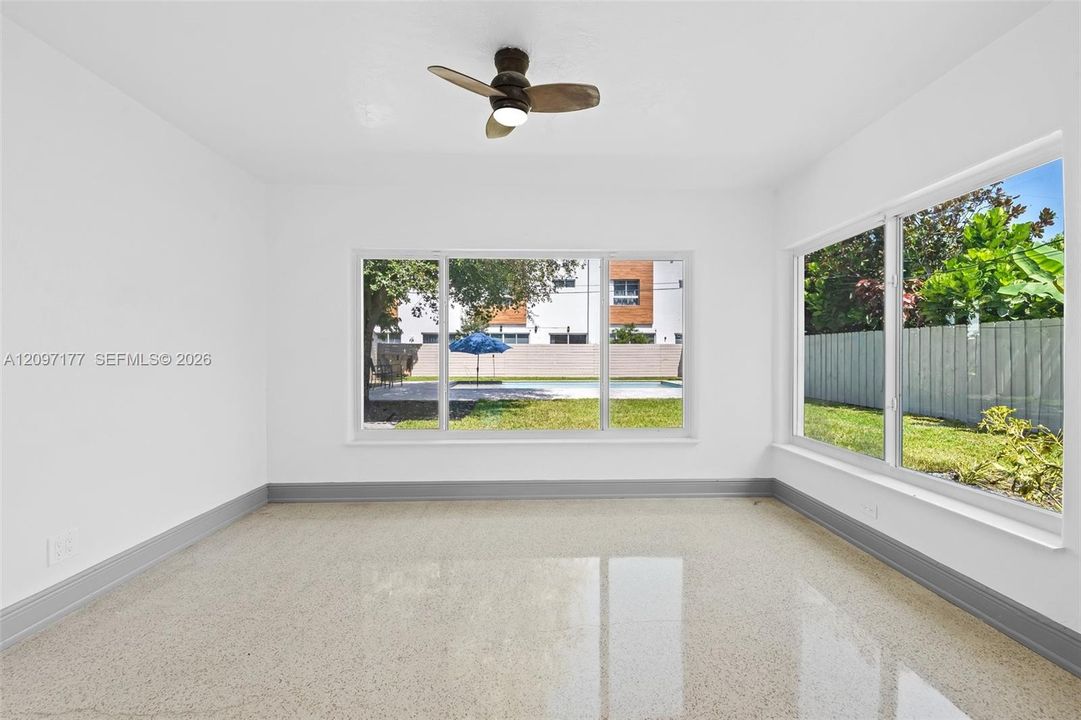 For Rent: $4,750 (3 beds, 2 baths, 1354 Square Feet)