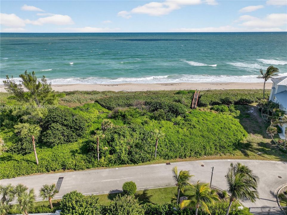 For Sale: $2,350,000 (0.56 acres)