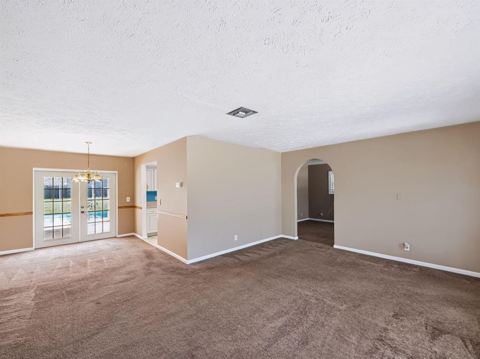 Living/Dining Room