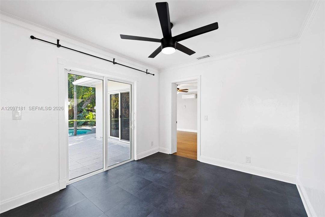 For Rent: $4,750 (3 beds, 2 baths, 1470 Square Feet)