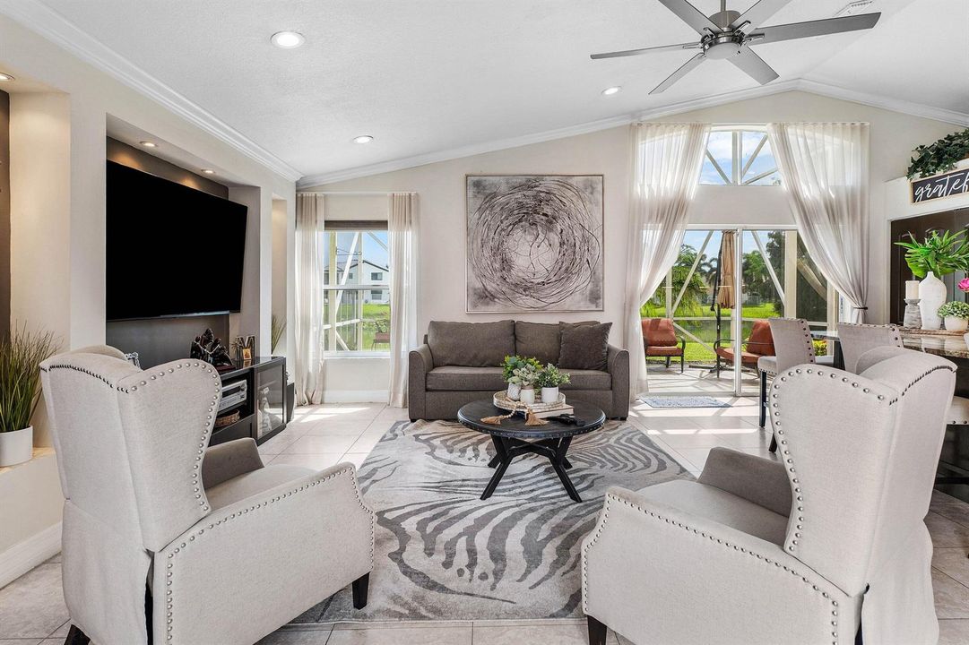 012-5054PrairieDunesVillageCircle-LakeWo