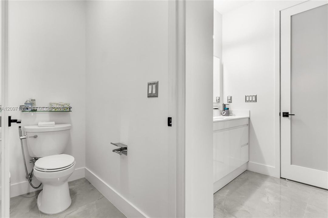 En Venta: $625,000 (3 camas, 2 baños, 1798 Pies cuadrados)
