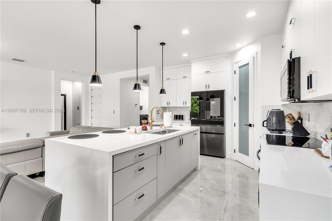 En Venta: $625,000 (3 camas, 2 baños, 1798 Pies cuadrados)