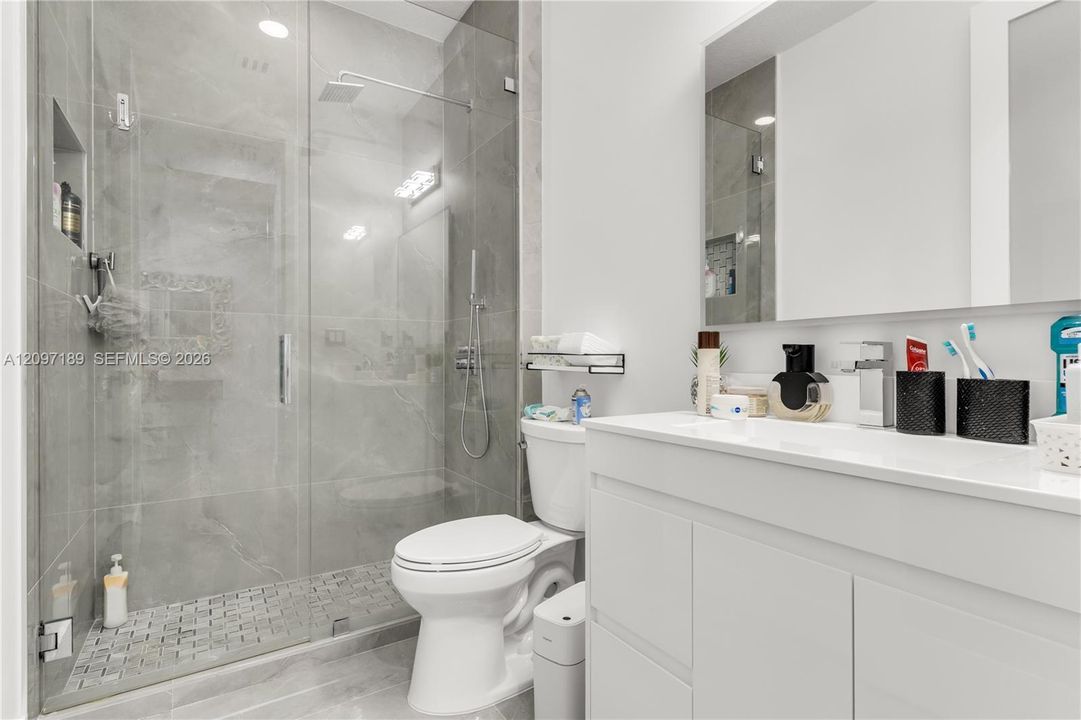 En Venta: $625,000 (3 camas, 2 baños, 1798 Pies cuadrados)