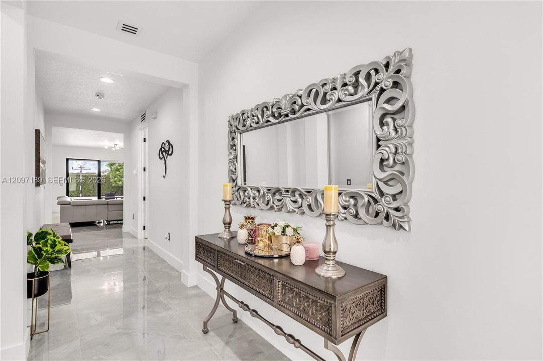 En Venta: $625,000 (3 camas, 2 baños, 1798 Pies cuadrados)