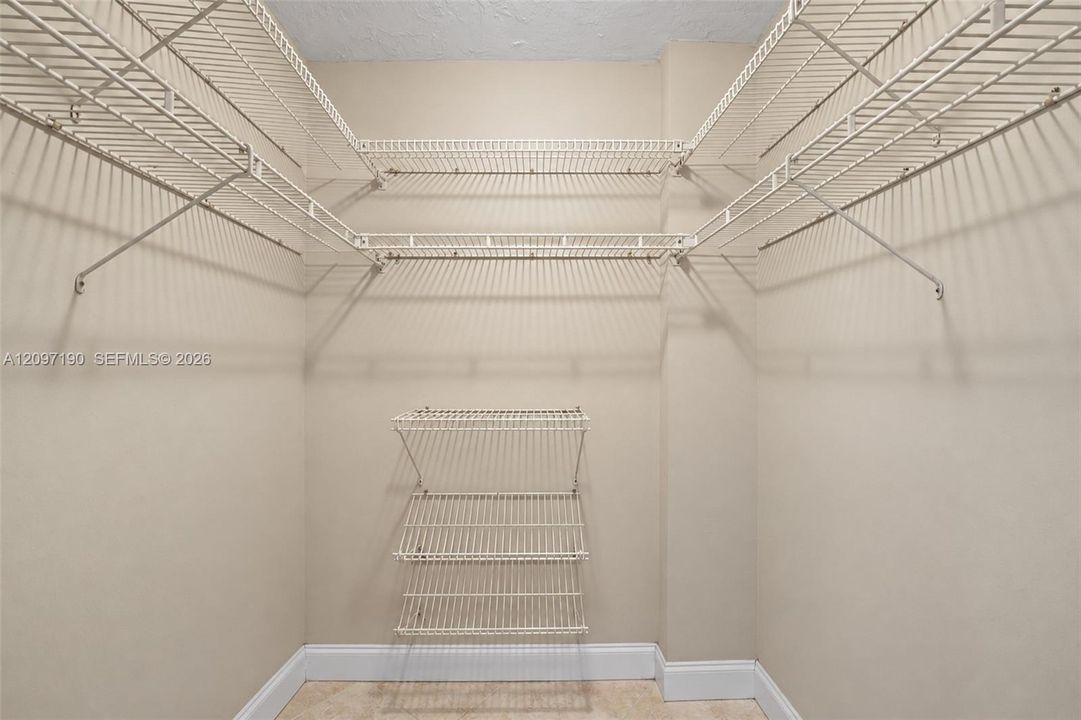 For Rent: $4,200 (2 beds, 2 baths, 1290 Square Feet)