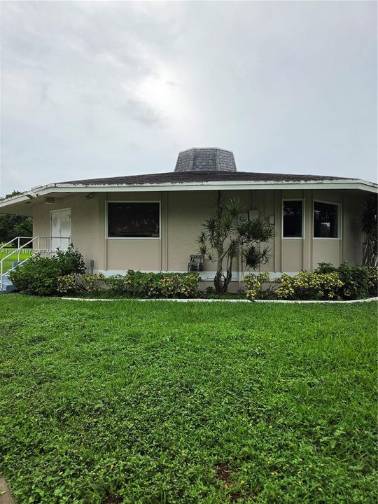 En Venta: $579,000 (4 camas, 3 baños, 1794 Pies cuadrados)