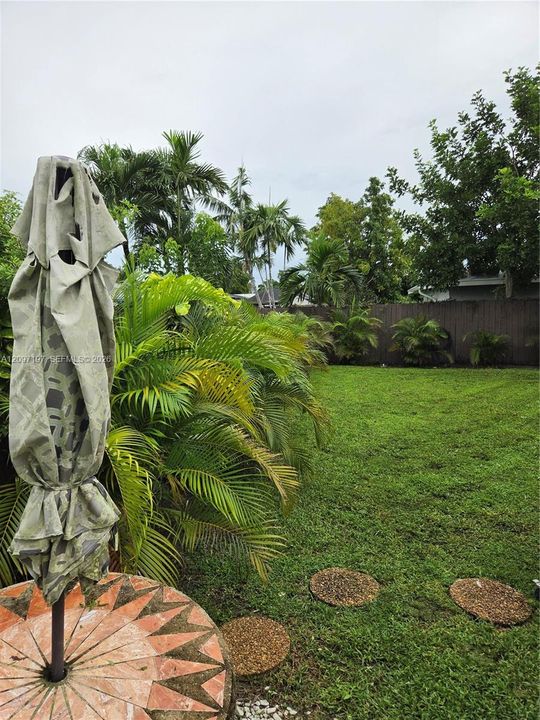 En Venta: $579,000 (4 camas, 3 baños, 1794 Pies cuadrados)