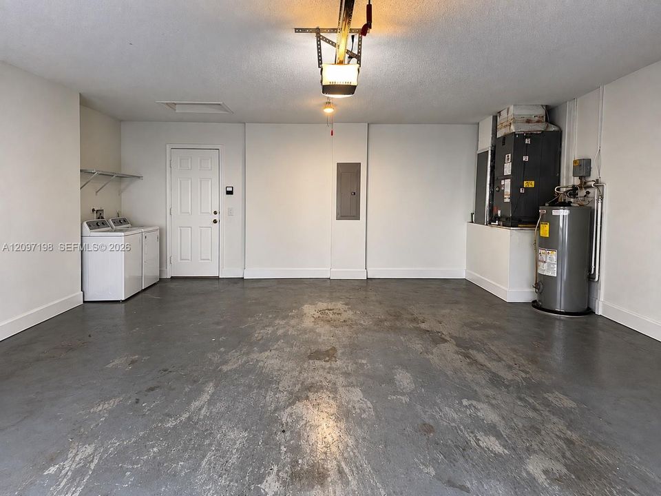 For Sale: $625,000 (3 beds, 2 baths, 1420 Square Feet)