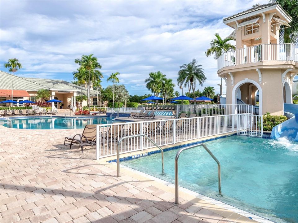 For Sale: $625,000 (3 beds, 2 baths, 1420 Square Feet)