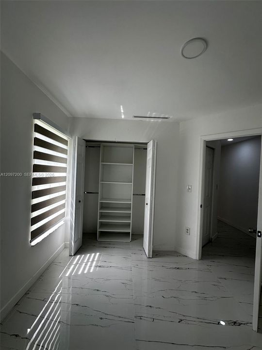 For Rent: $3,000 (3 beds, 2 baths, 1152 Square Feet)