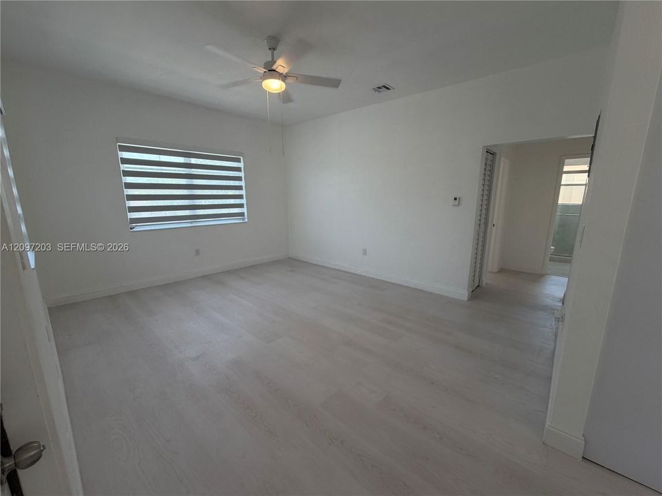 En Renta: $2,350 (2 camas, 2 baños, 2508 Pies cuadrados)