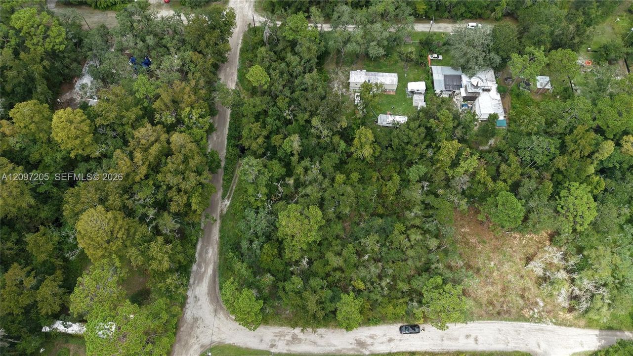 En Venta: $20,000 (0.18 acres)