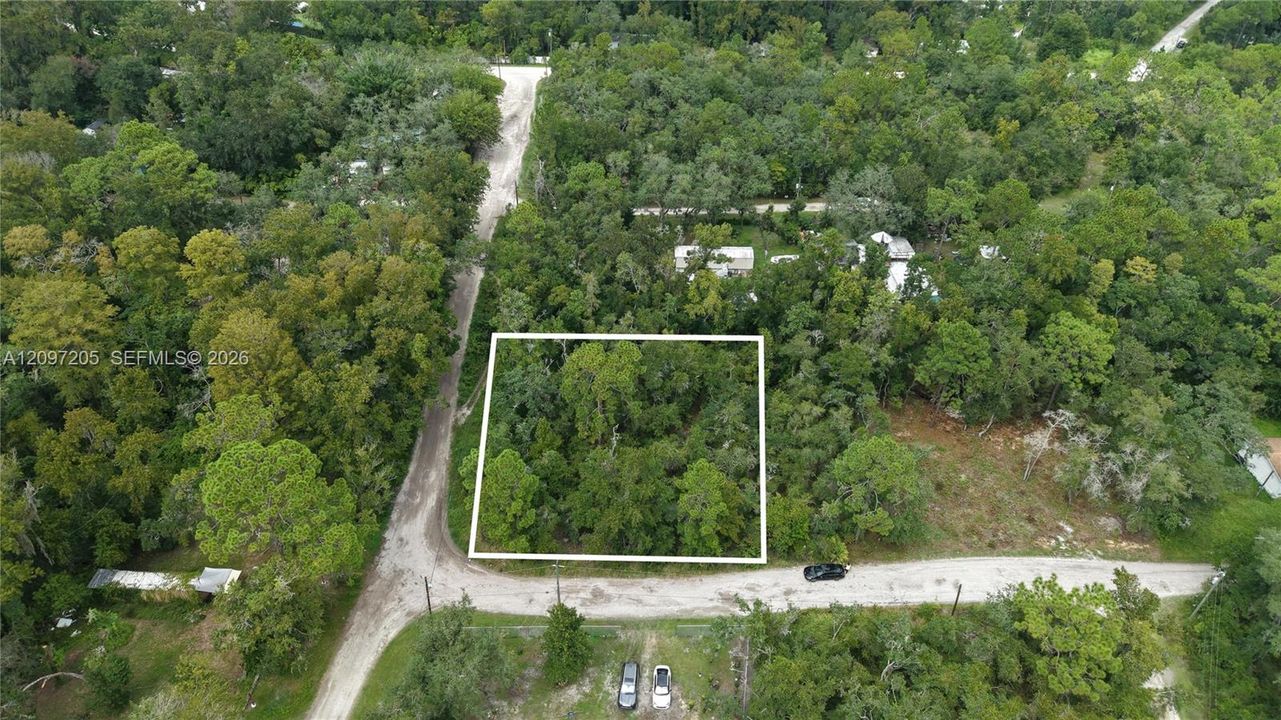 En Venta: $20,000 (0.18 acres)