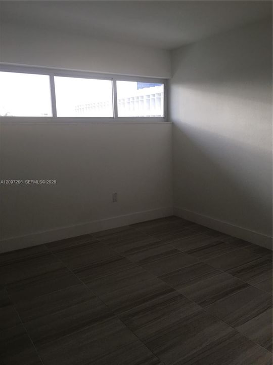 En Renta: $2,400 (2 camas, 2 baños, 900 Pies cuadrados)