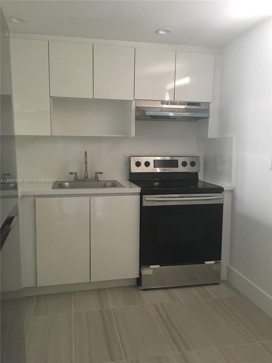 En Renta: $2,400 (2 camas, 2 baños, 900 Pies cuadrados)