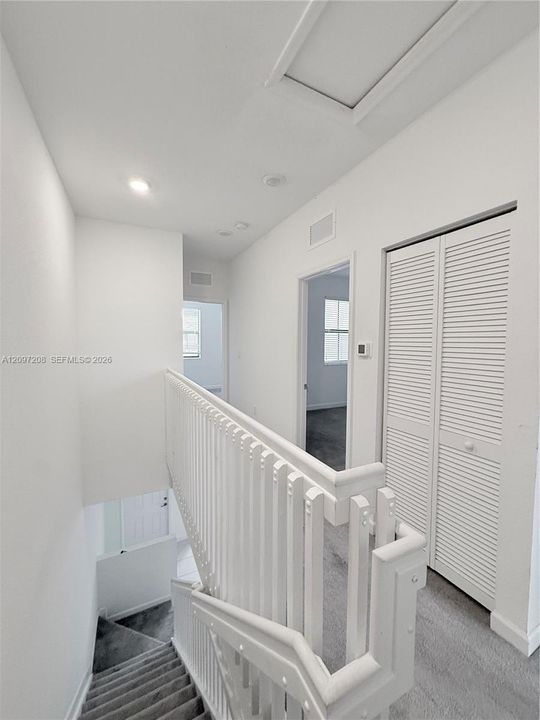 For Sale: $399,000 (3 beds, 2 baths, 1587 Square Feet)