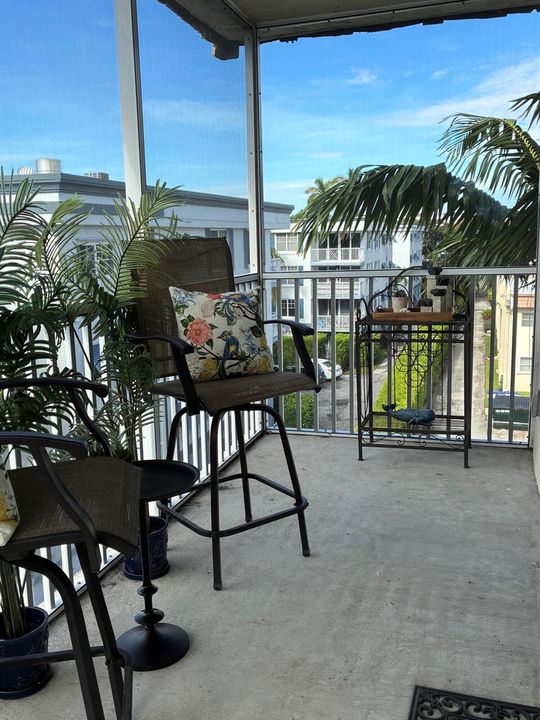 Exlarge lanai a perfect place to be