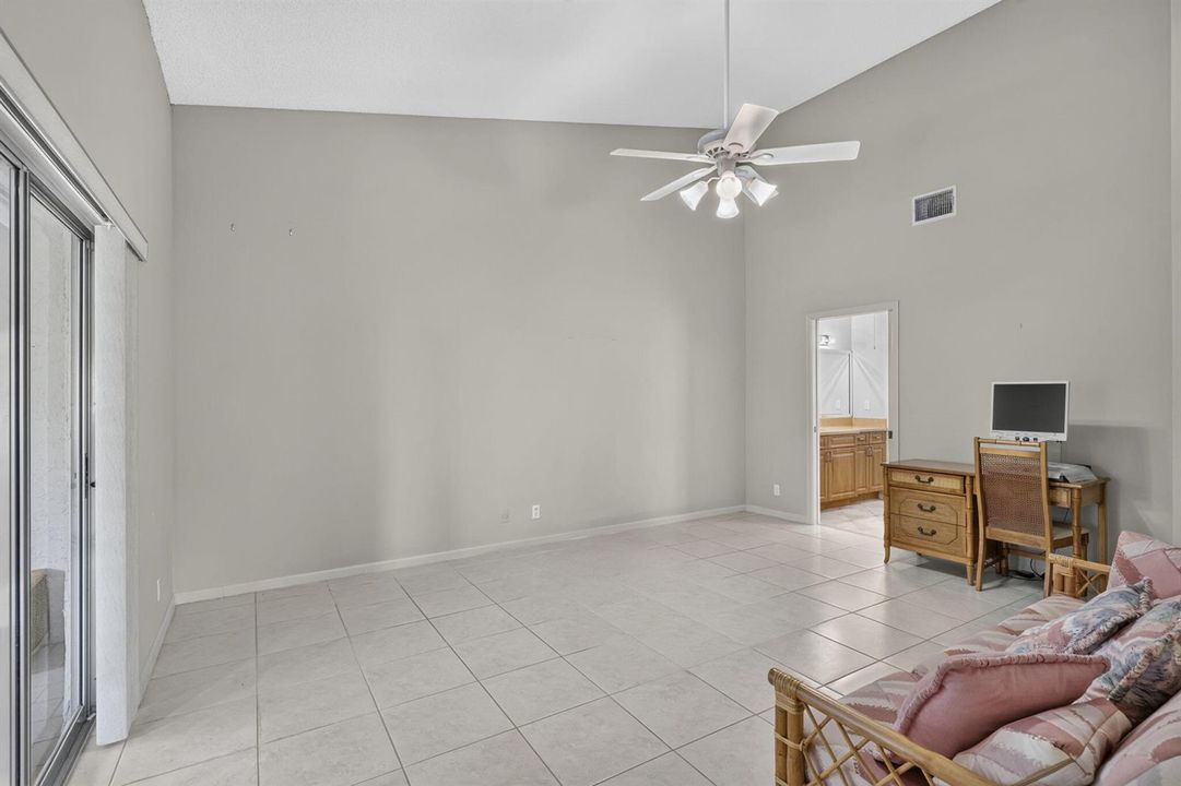 Spacious Primary Suite