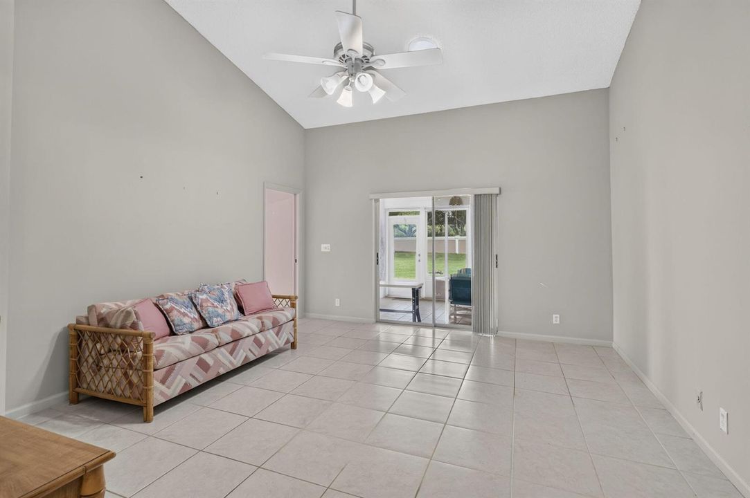 Spacious Primary Suite