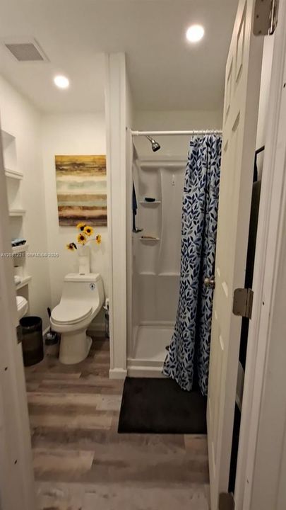 En Renta: $899 (1 camas, 1 baños, 1470 Pies cuadrados)