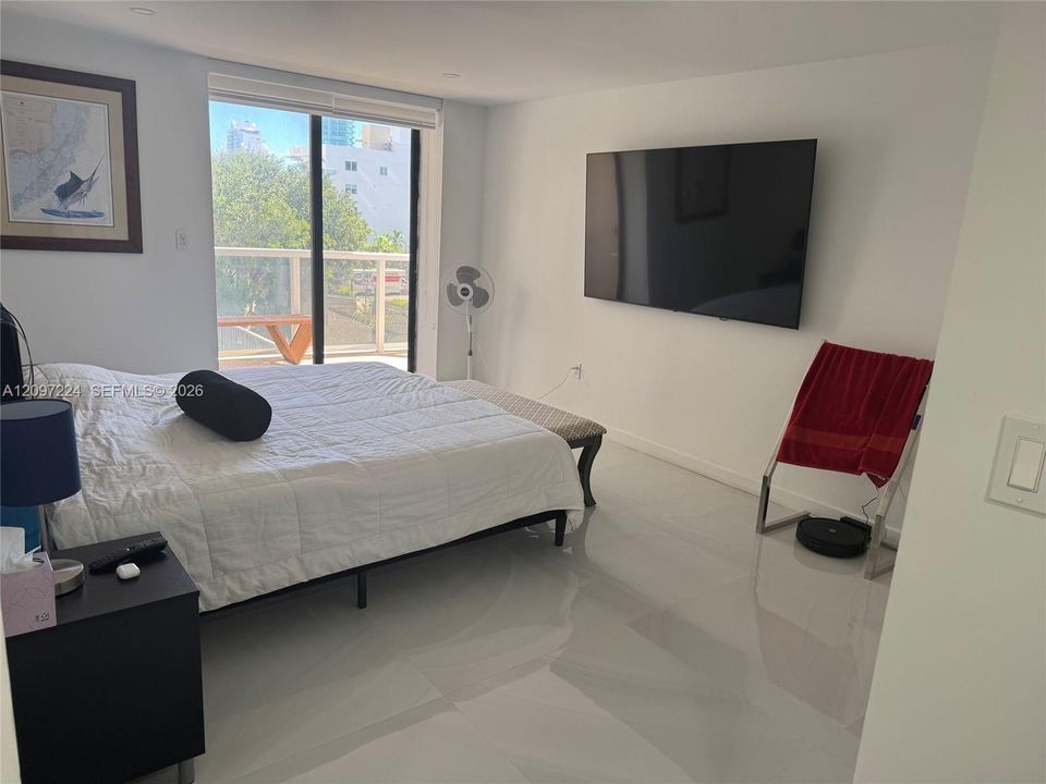 For Sale: $715,000 (1 beds, 2 baths, 1503 Square Feet)