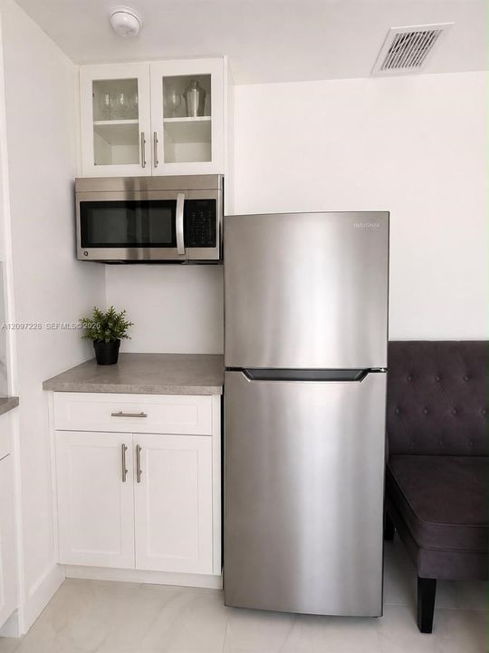 For Rent: $1,500 (1 beds, 1 baths, 550 Square Feet)