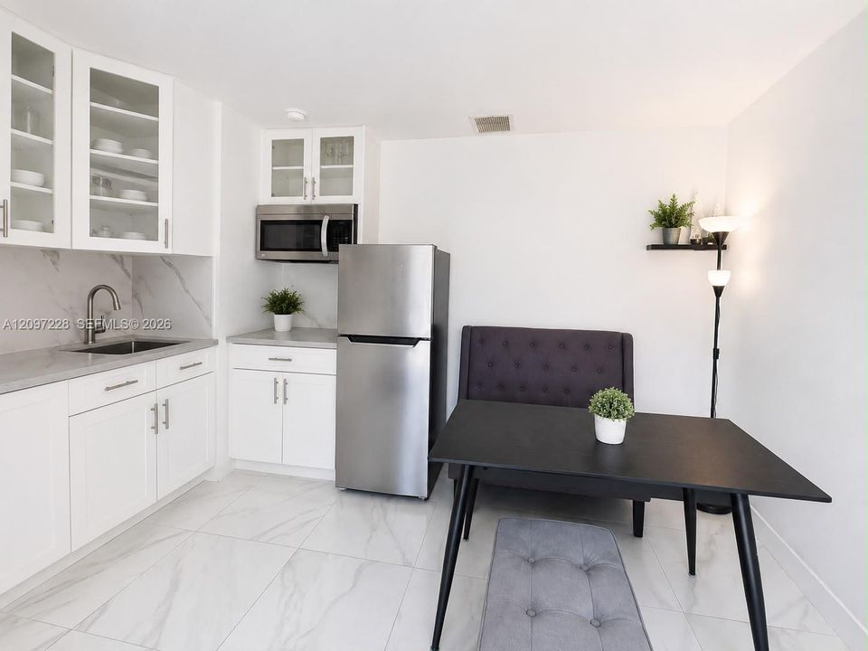 For Rent: $1,500 (1 beds, 1 baths, 550 Square Feet)