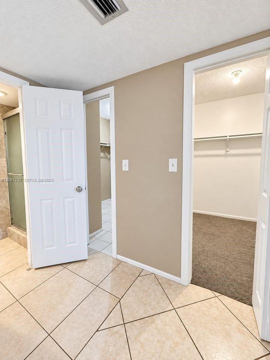 For Rent: $1,750 (2 beds, 2 baths, 1220 Square Feet)