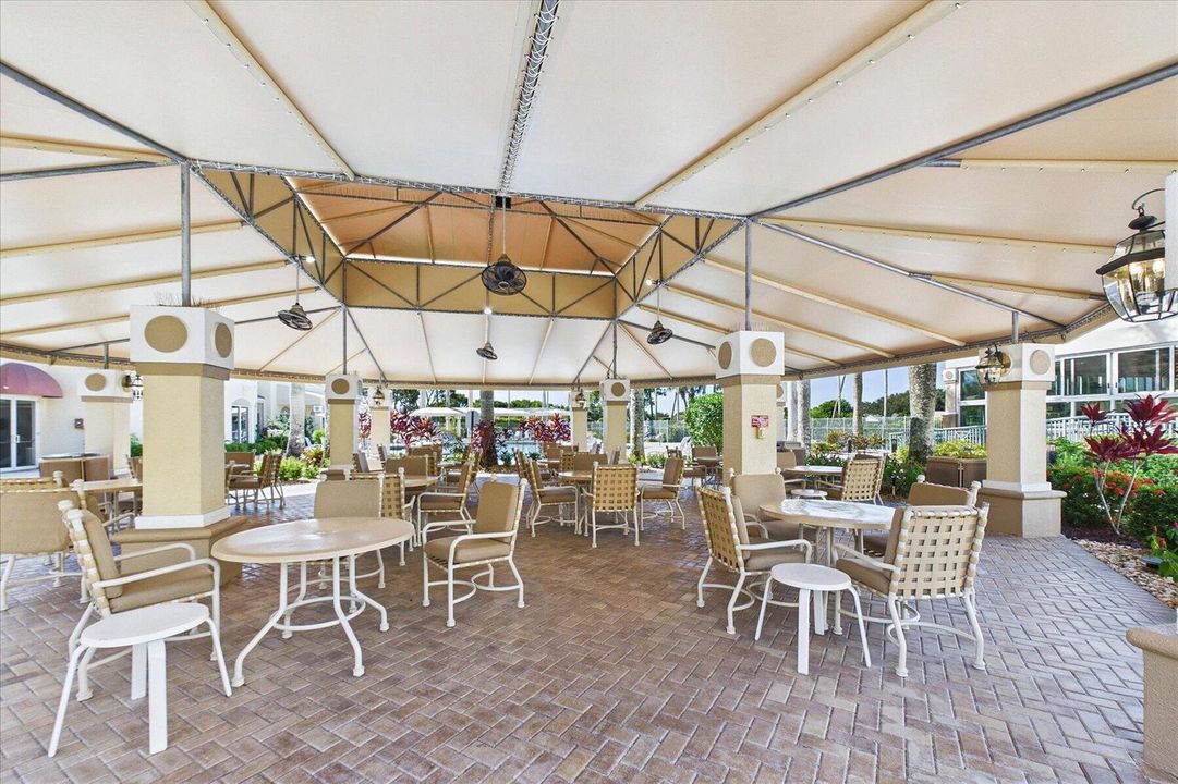 44-Patio Dining