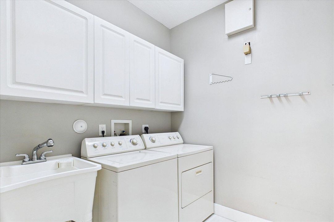 26-Laundry Room