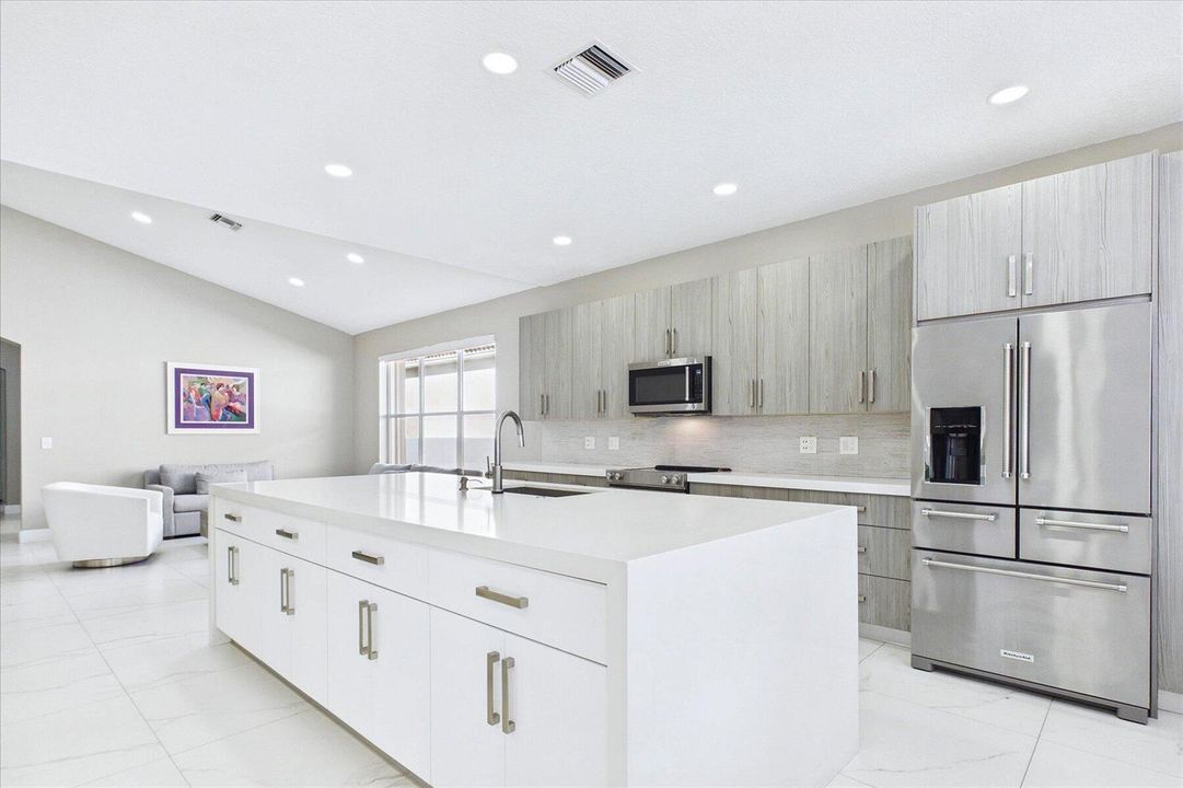 11-Custom Cabinets